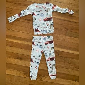 Carters Pajamas Long Johns Sleeve 2T Toddler Boy Truck Car Transportation Cotton
